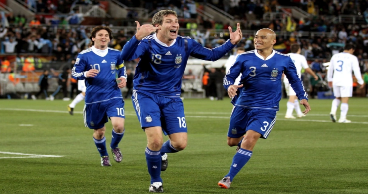 迪甘运动vs斯博文直播_迪甘运动vs斯博文直播高清在线_实时高清迪甘运动vs斯博文直播-24直播